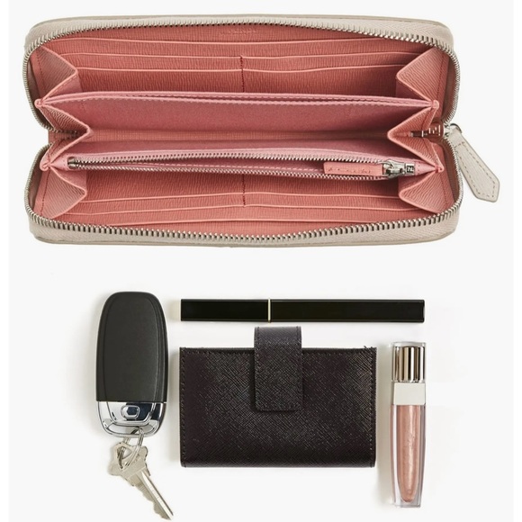 FENDI ☆ Monster Zipper Wallet ☆ Amazing Condition ☆ Box & Dust Bag - Picture 15 of 16